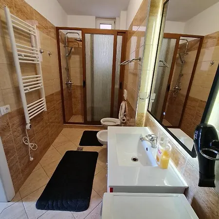 아파트 6th Floor Apartments,