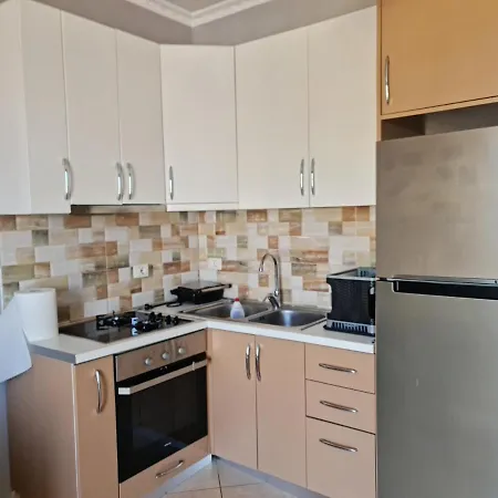 6th Floor Apartments, Appartement