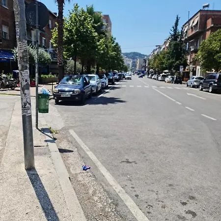 Apartman 6th Floor Apartments, Tirana